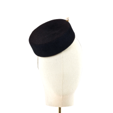 Cocktail Hat "Una Perla" Round